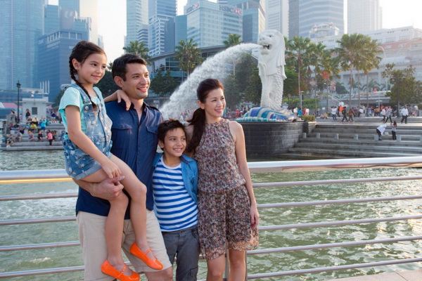 สิงคโปร์ทัวร์ ครอบครัวสุขสันต์